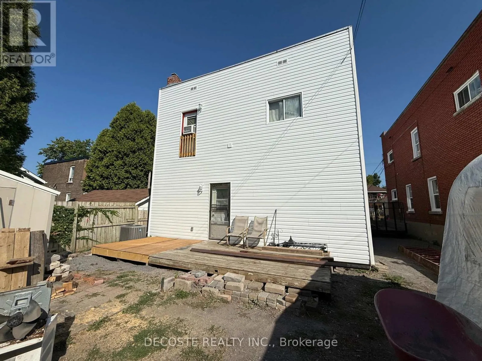 703-705 FIRST STREET E