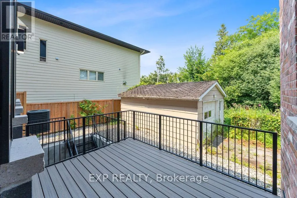 261 DOVERCOURT AVENUE
