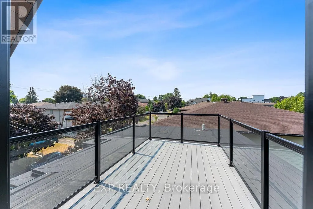261 DOVERCOURT AVENUE