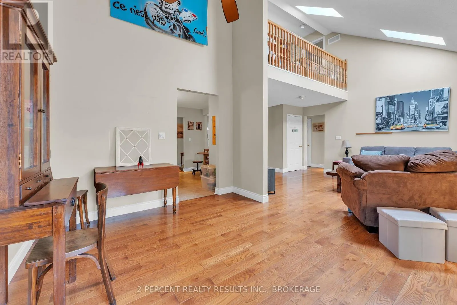 809 MUIRFIELD CRESCENT