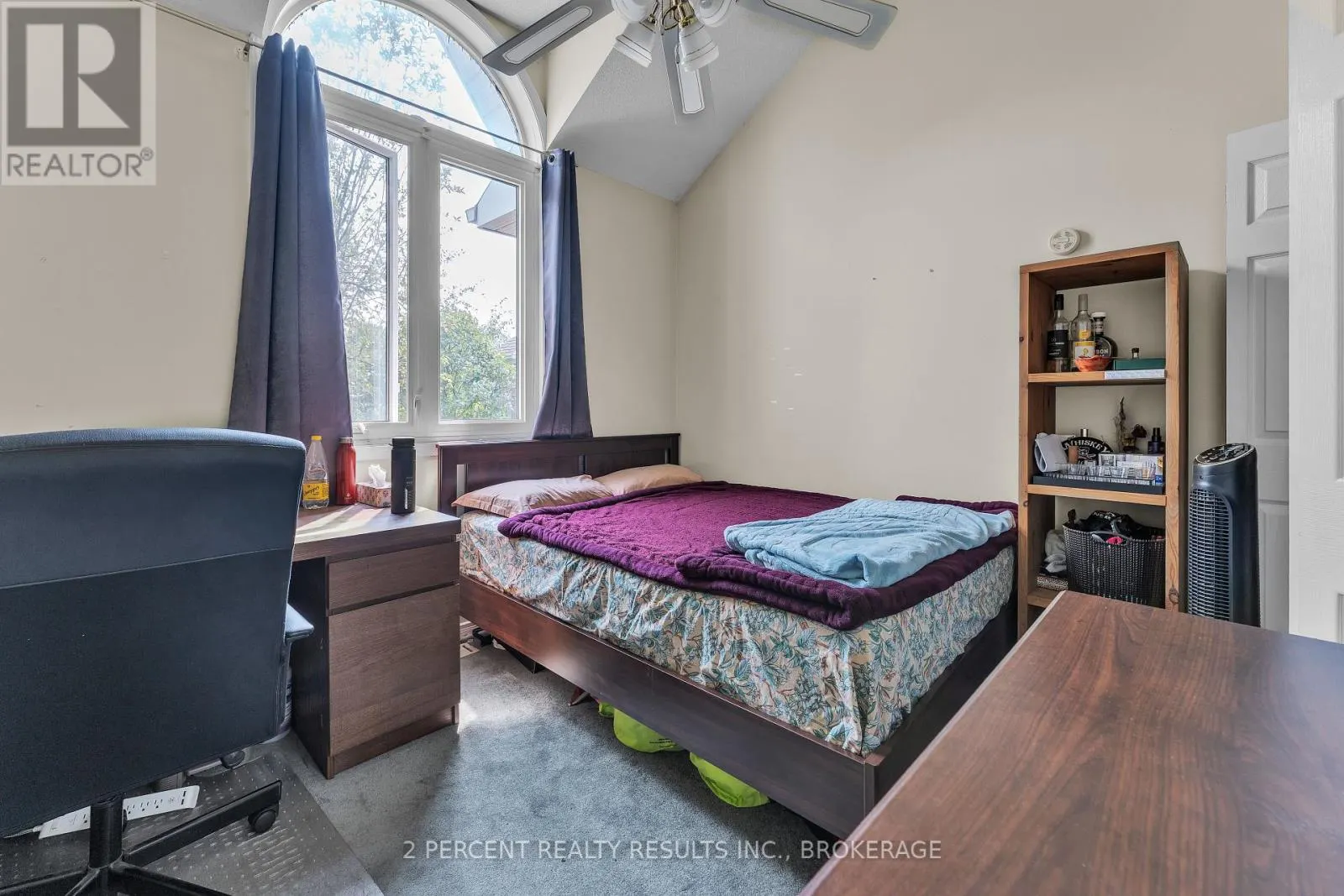 809 MUIRFIELD CRESCENT