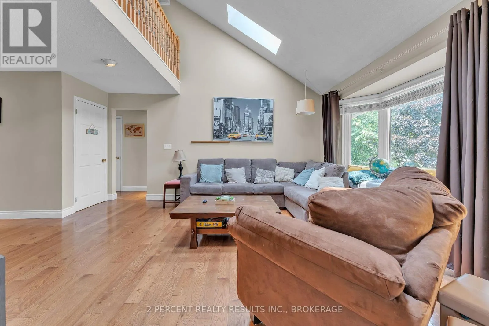 809 MUIRFIELD CRESCENT