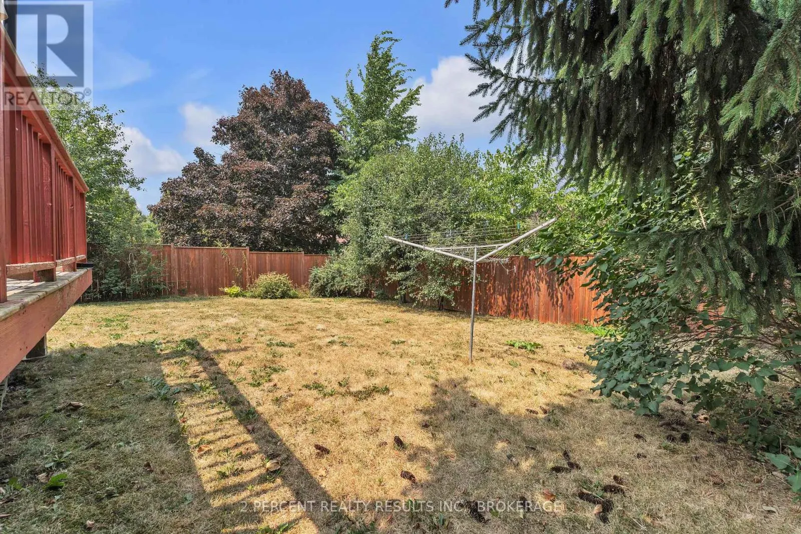 809 MUIRFIELD CRESCENT