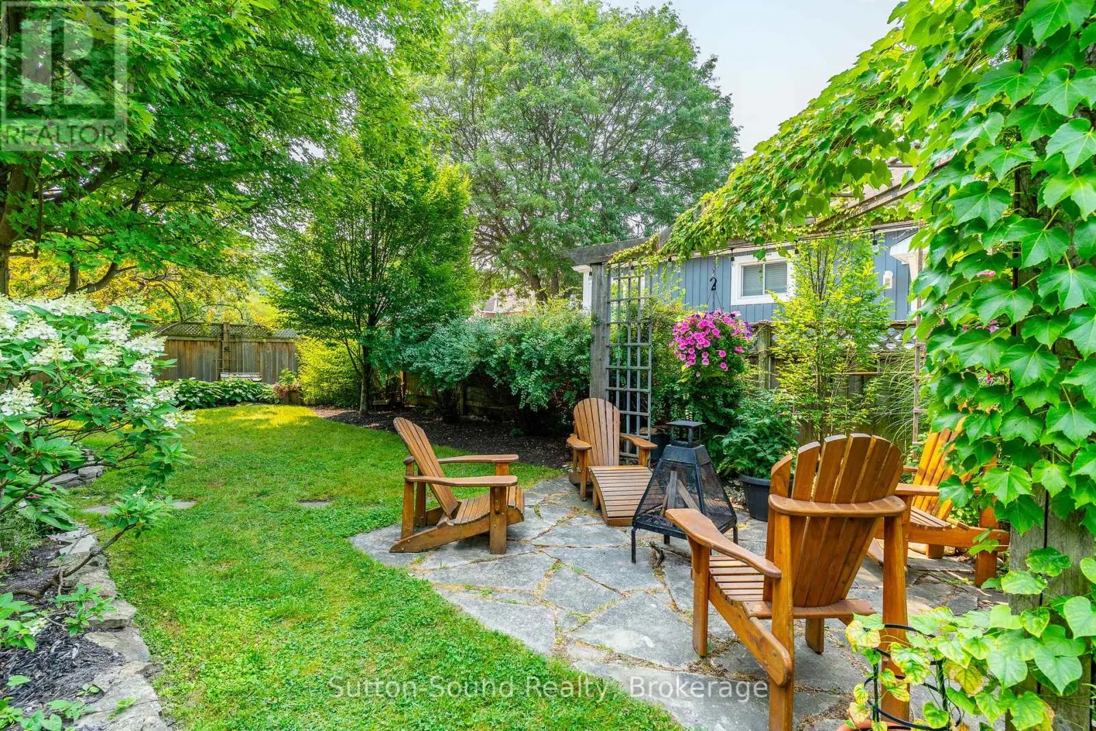 1304 4TH AVENUE W