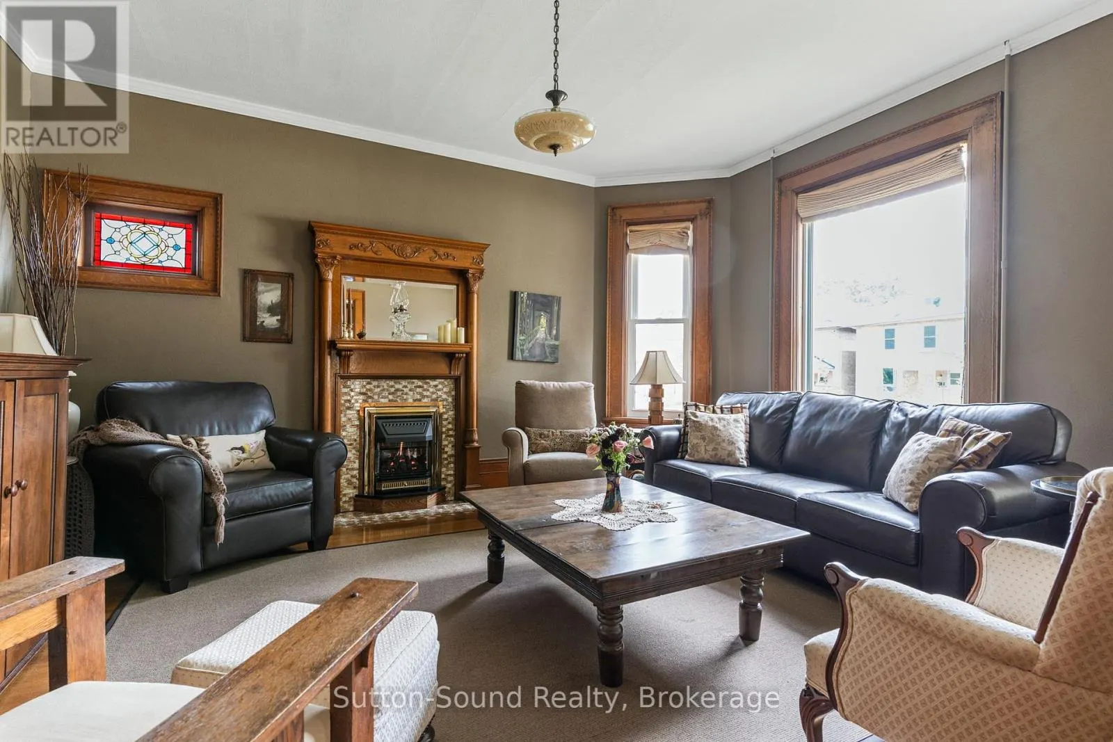 1304 4TH AVENUE W
