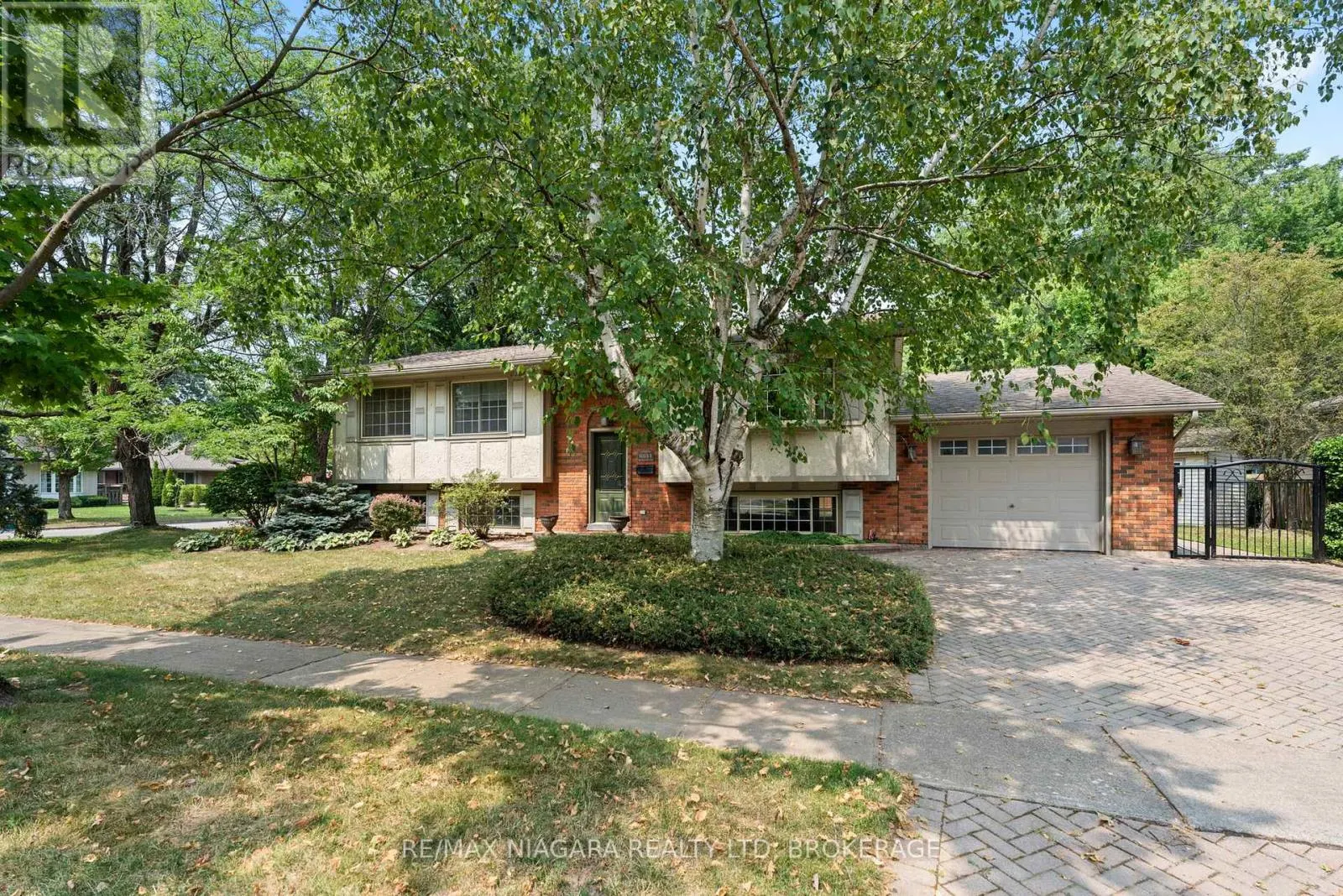 6841 DELLPARK DRIVE