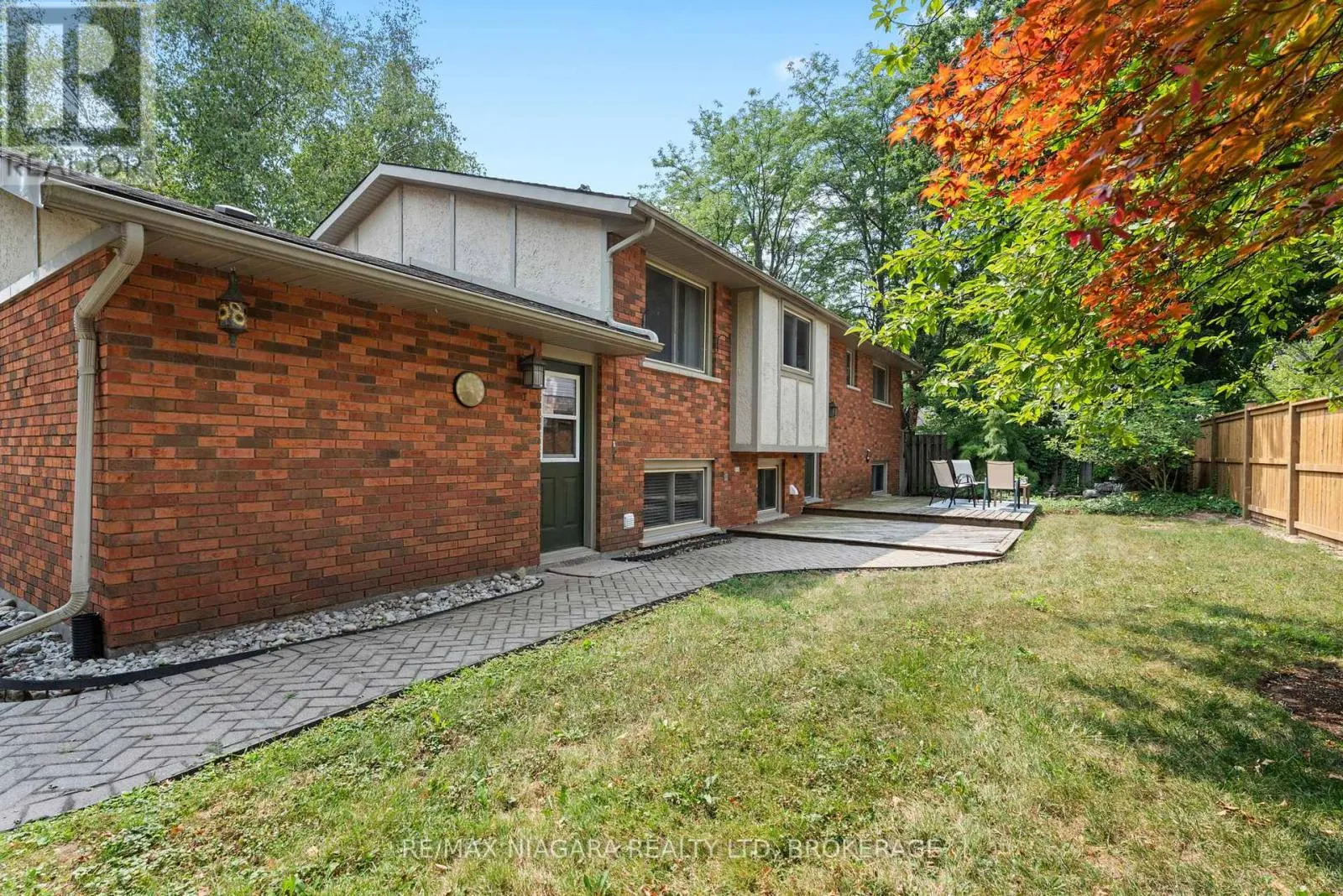 6841 DELLPARK DRIVE