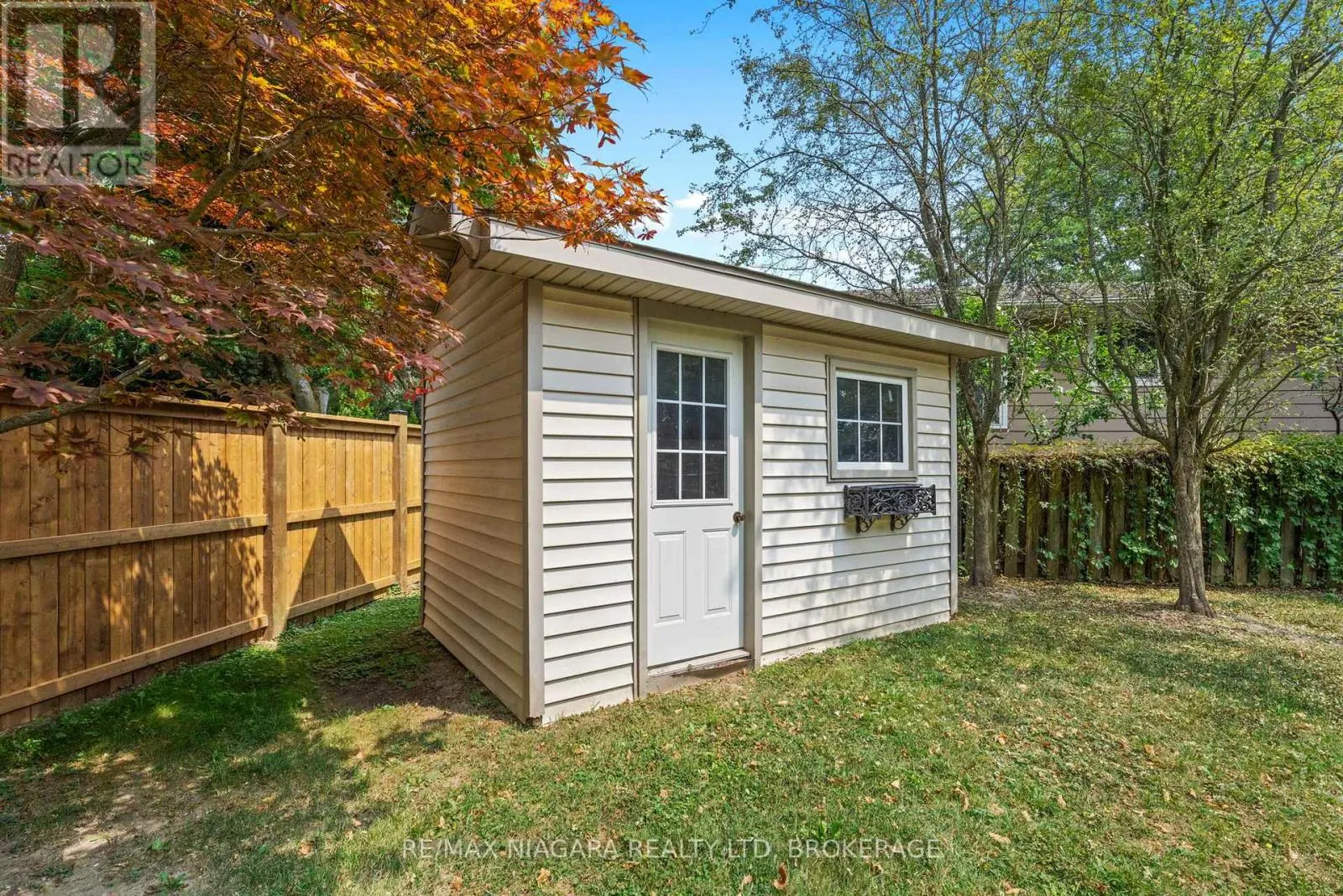 6841 DELLPARK DRIVE