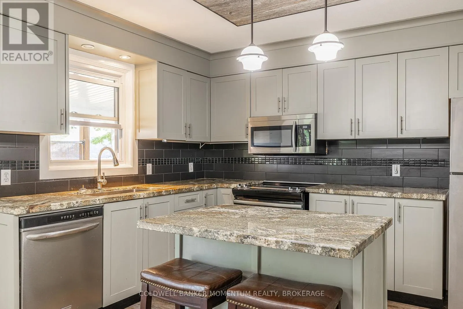 348 CAMBRIDGE ROAD W