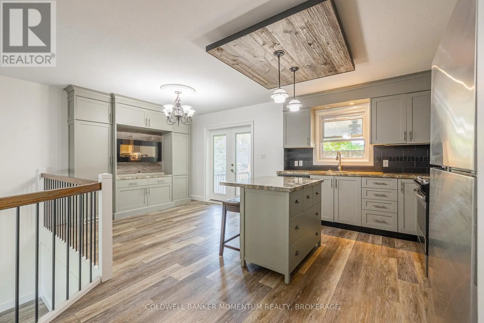 348 CAMBRIDGE ROAD W