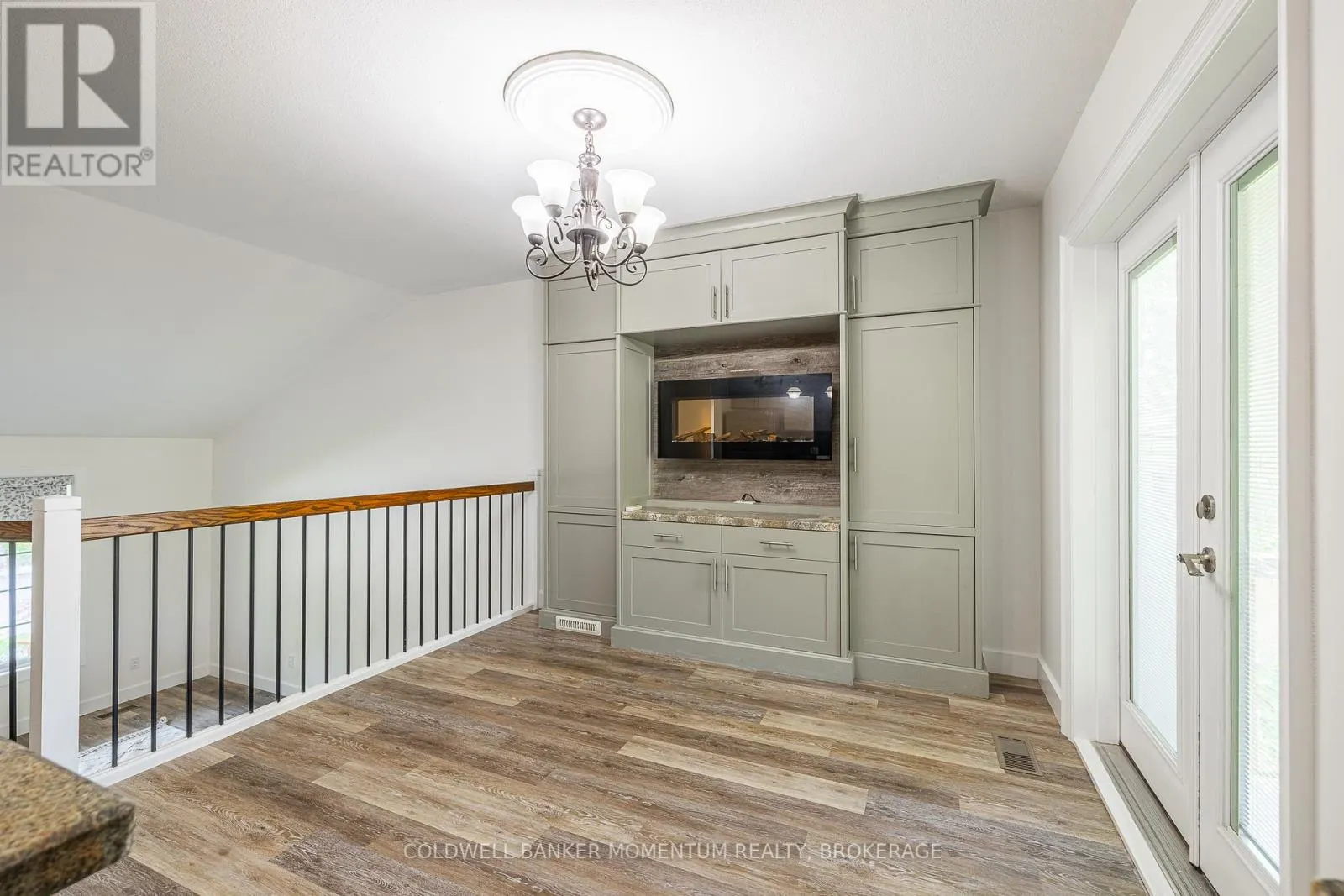 348 CAMBRIDGE ROAD W