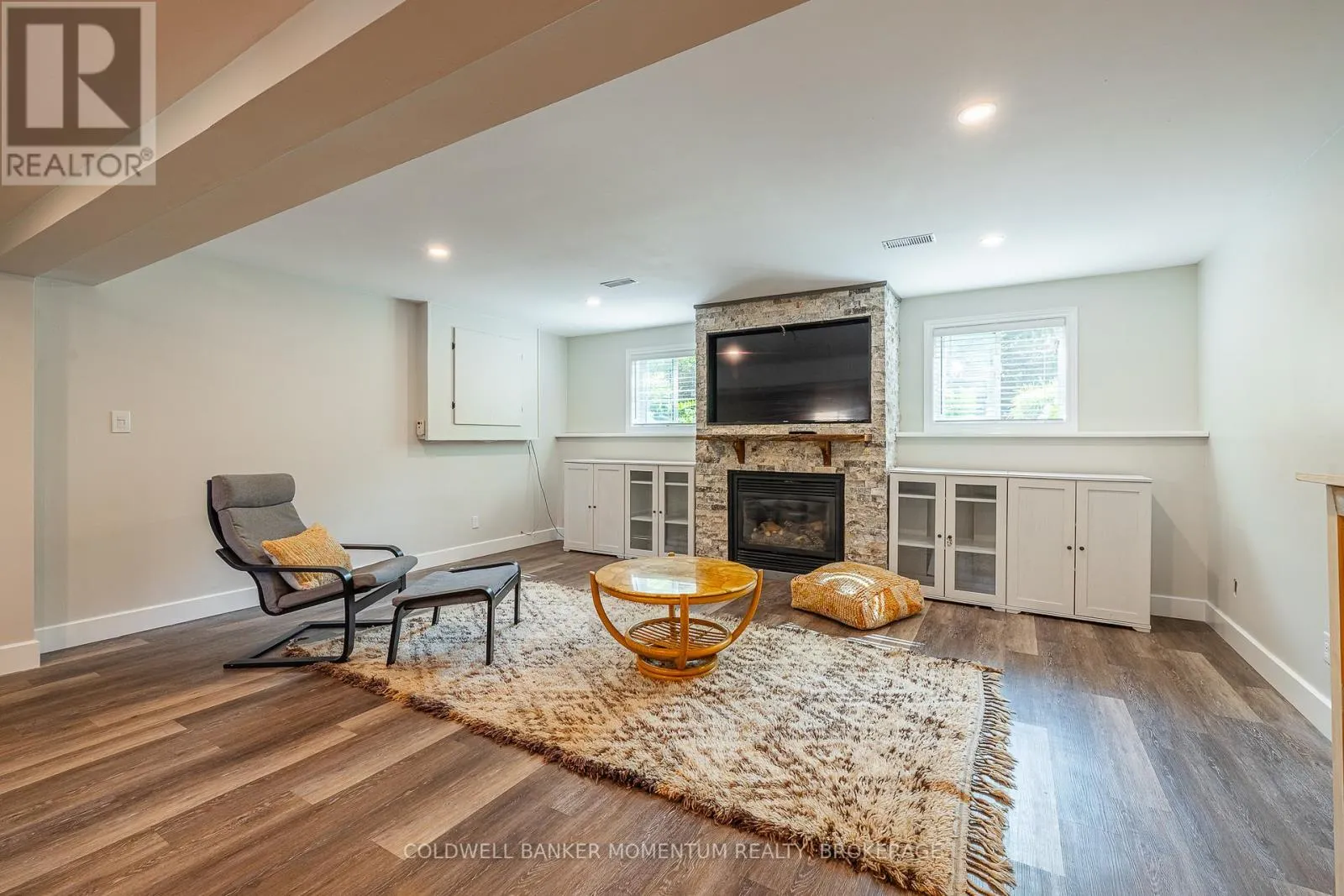 348 CAMBRIDGE ROAD W