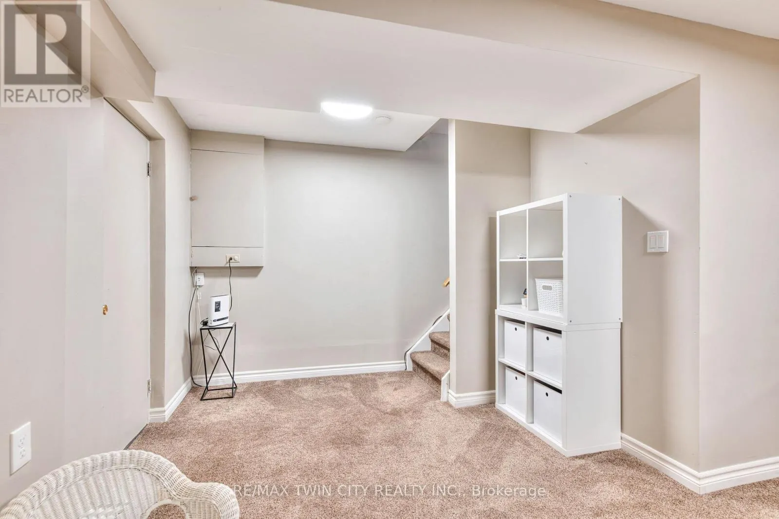 41 RISTAU CRESCENT