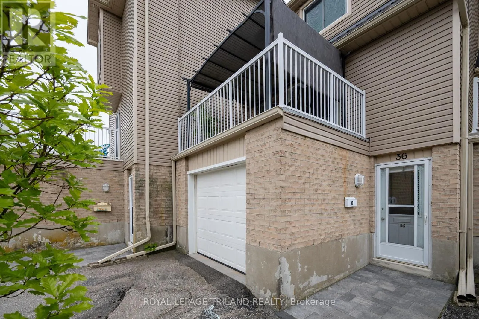 36 - 301 CARLOW ROAD, #36