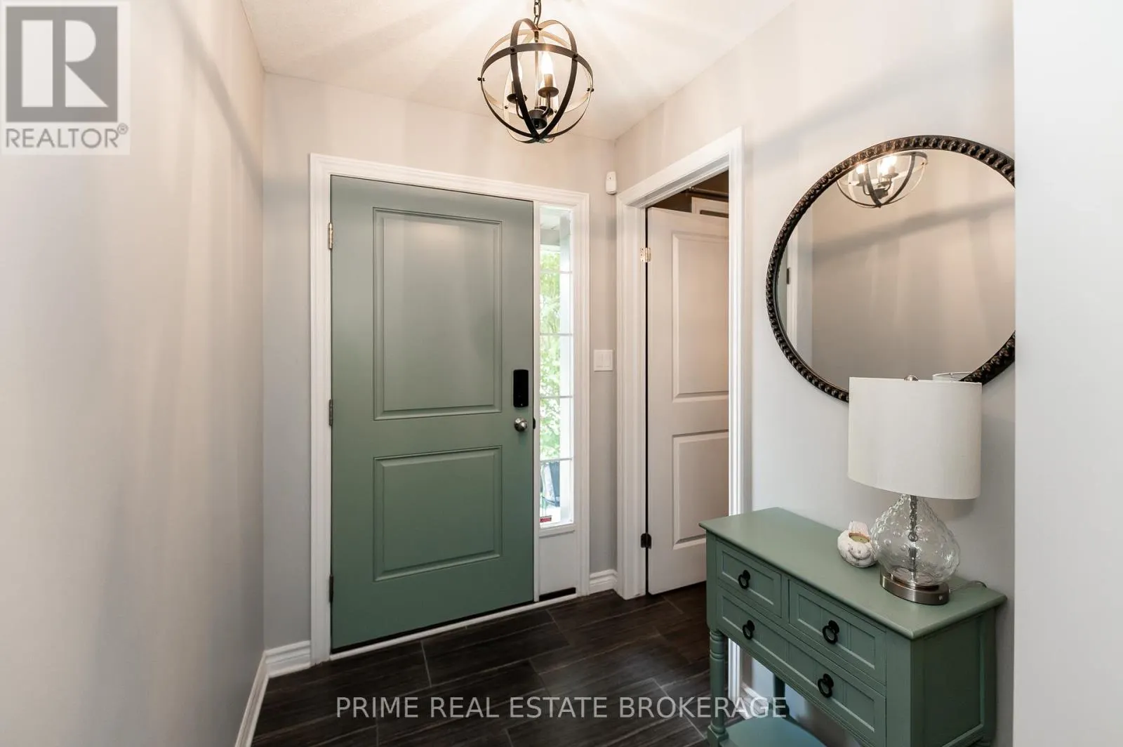 1 BRIDLE PATH