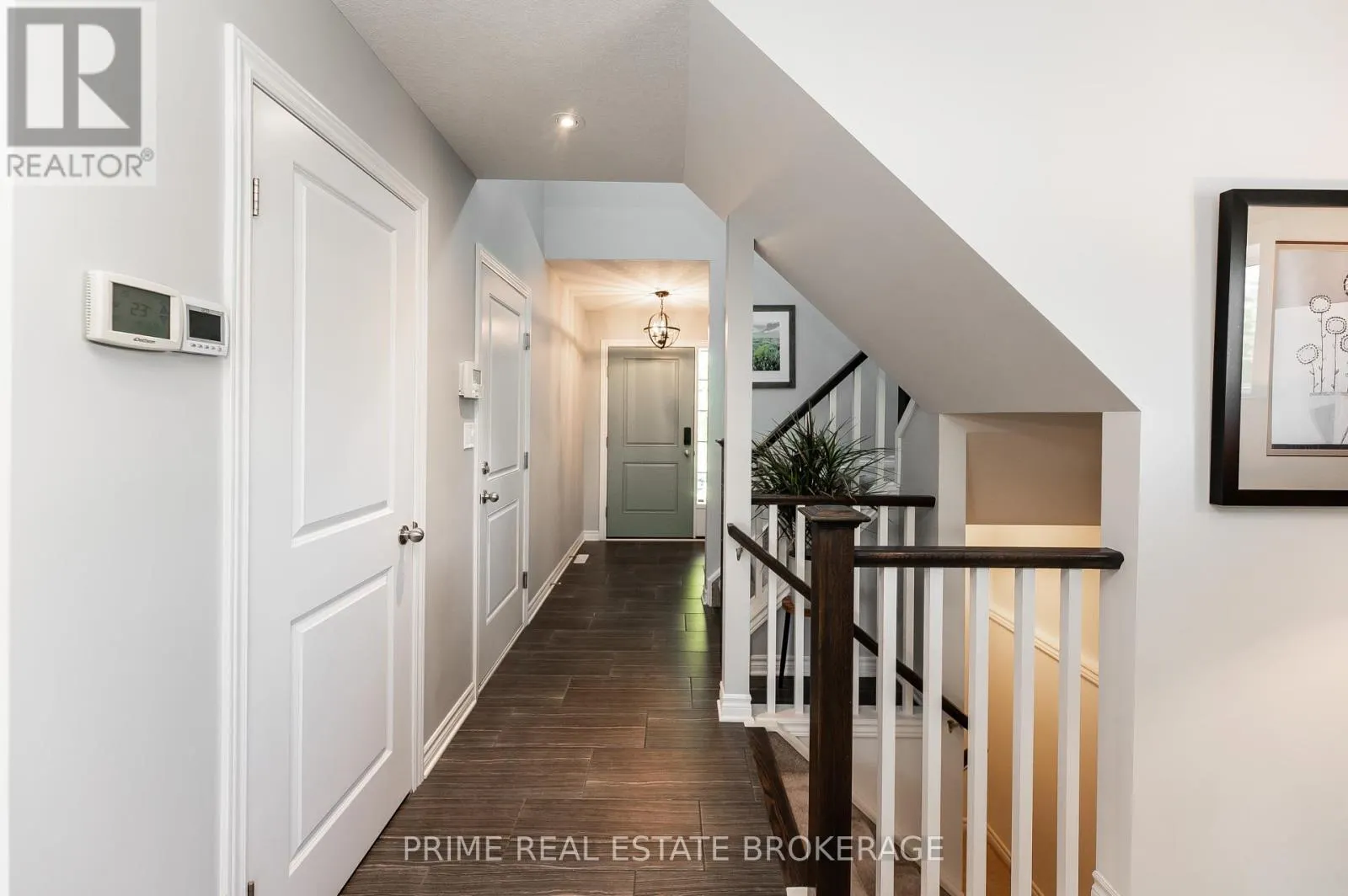 1 BRIDLE PATH