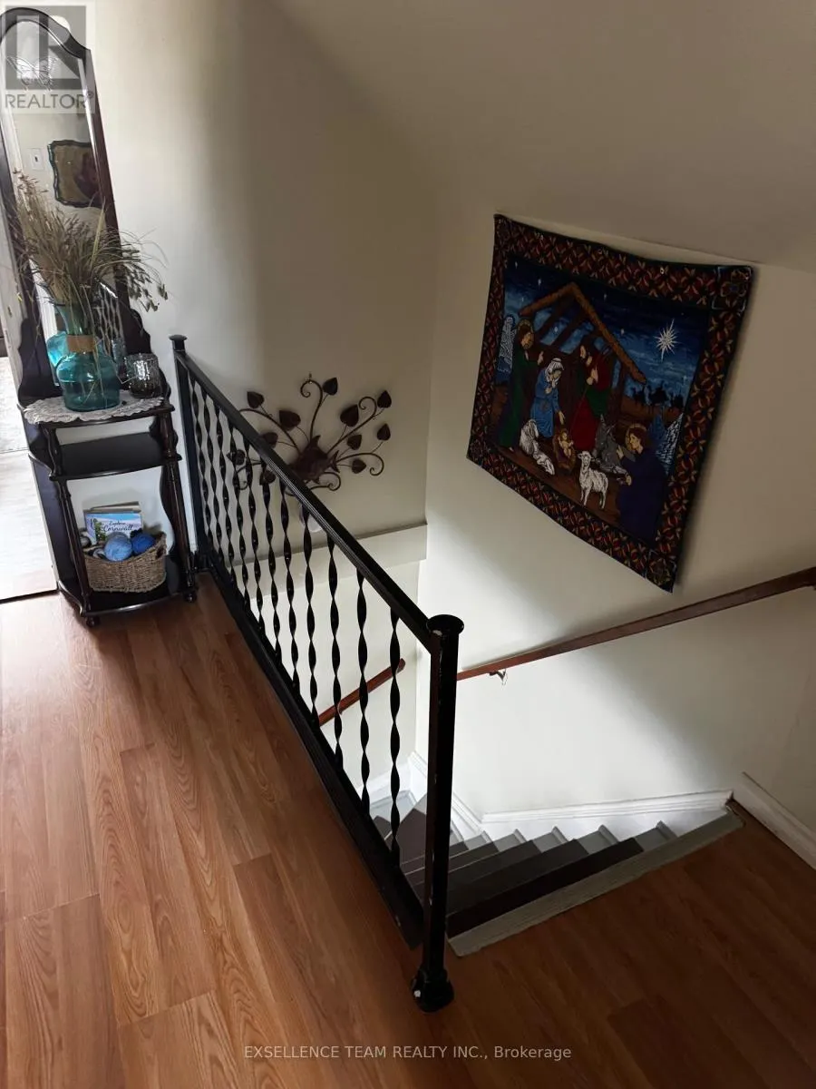 302 SEVENTH STREET W