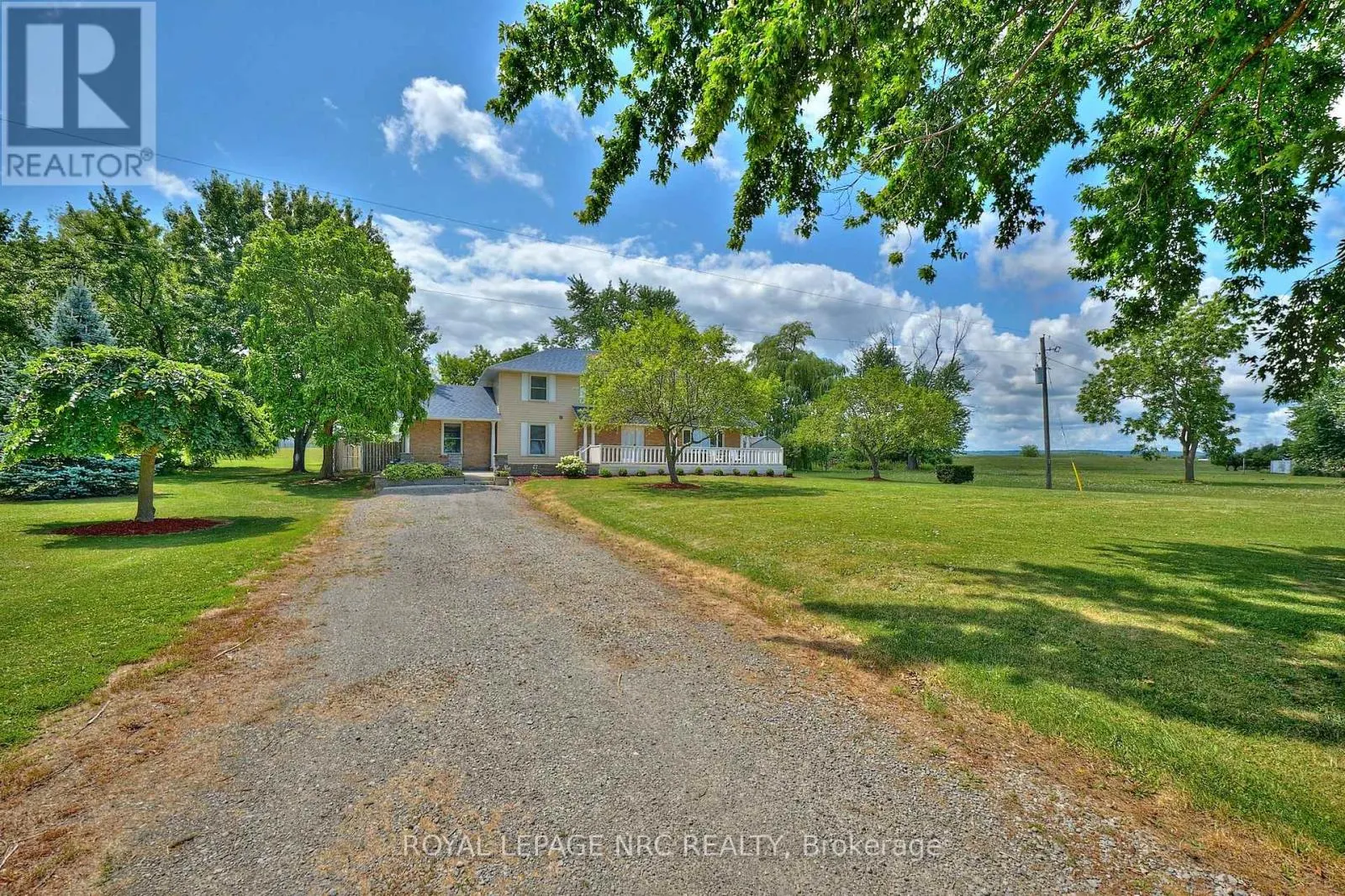 4040 LAKESHORE ROAD