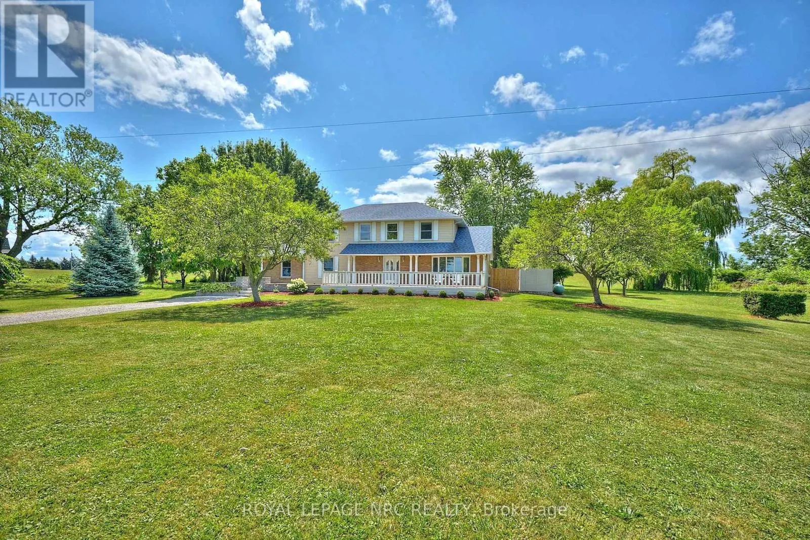 4040 LAKESHORE ROAD