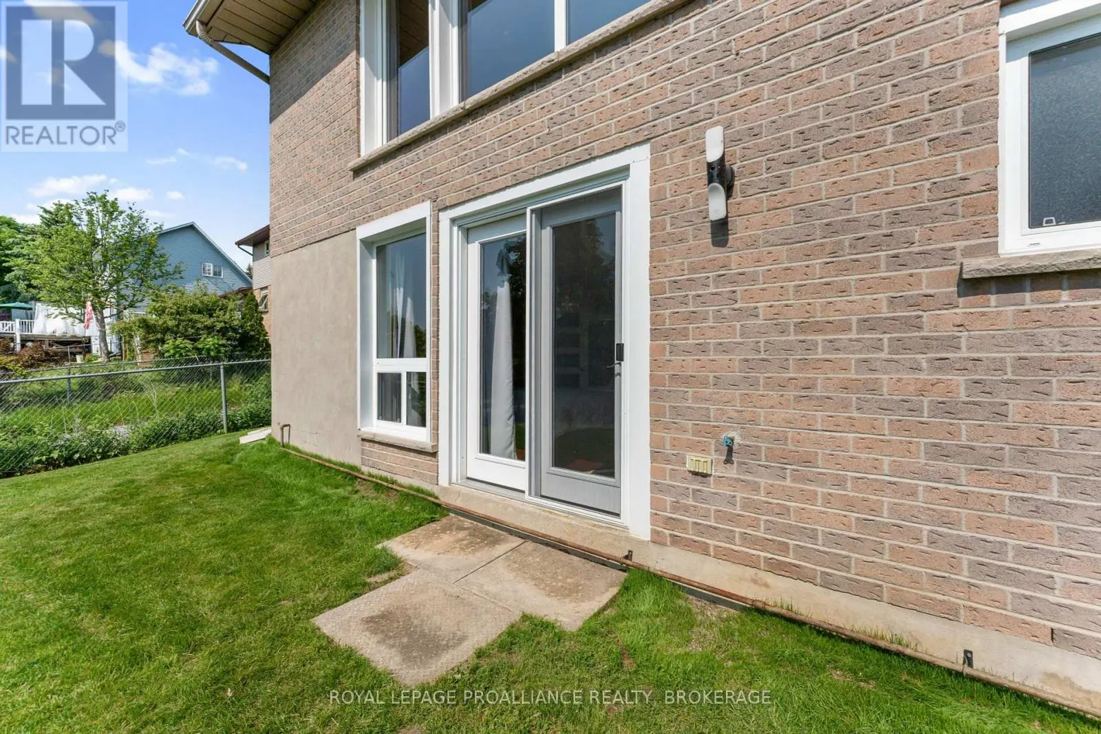 80 LIMERIDGE DRIVE