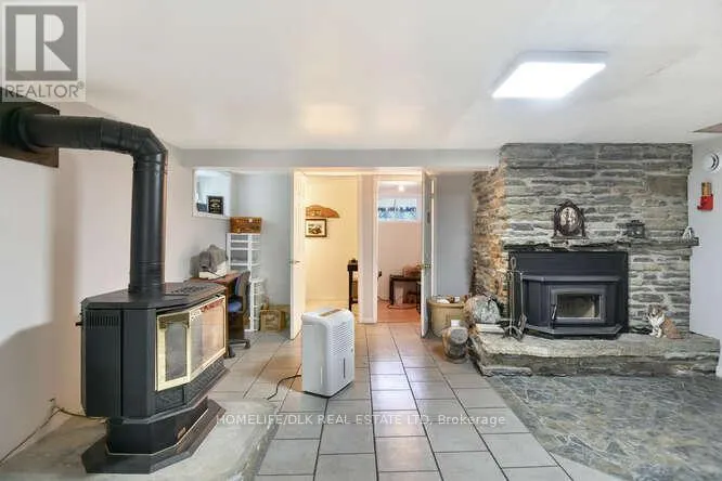 53 GOODYEAR ROAD