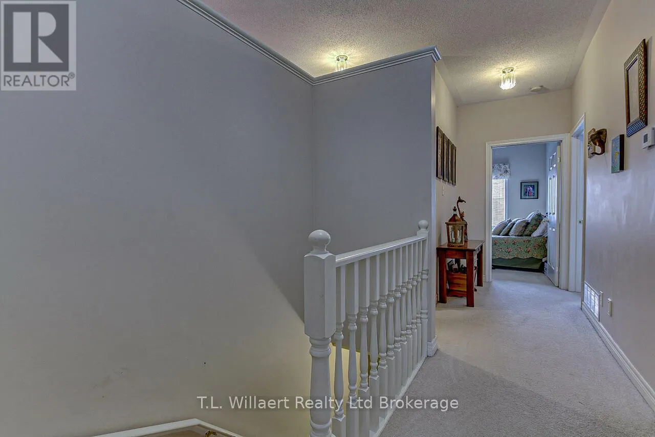 UNIT 4 - 7-105 KING STREET N, #Unit 4