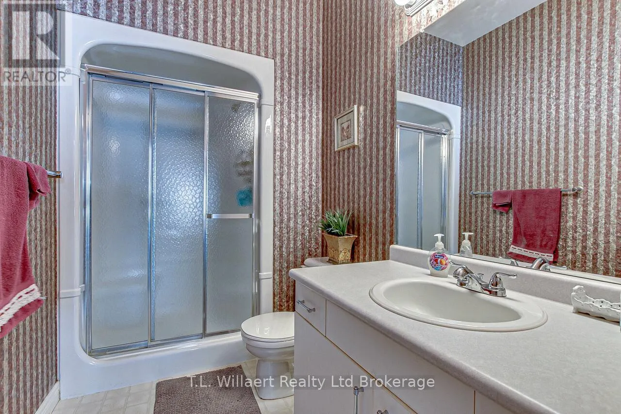 UNIT 4 - 7-105 KING STREET N, #Unit 4