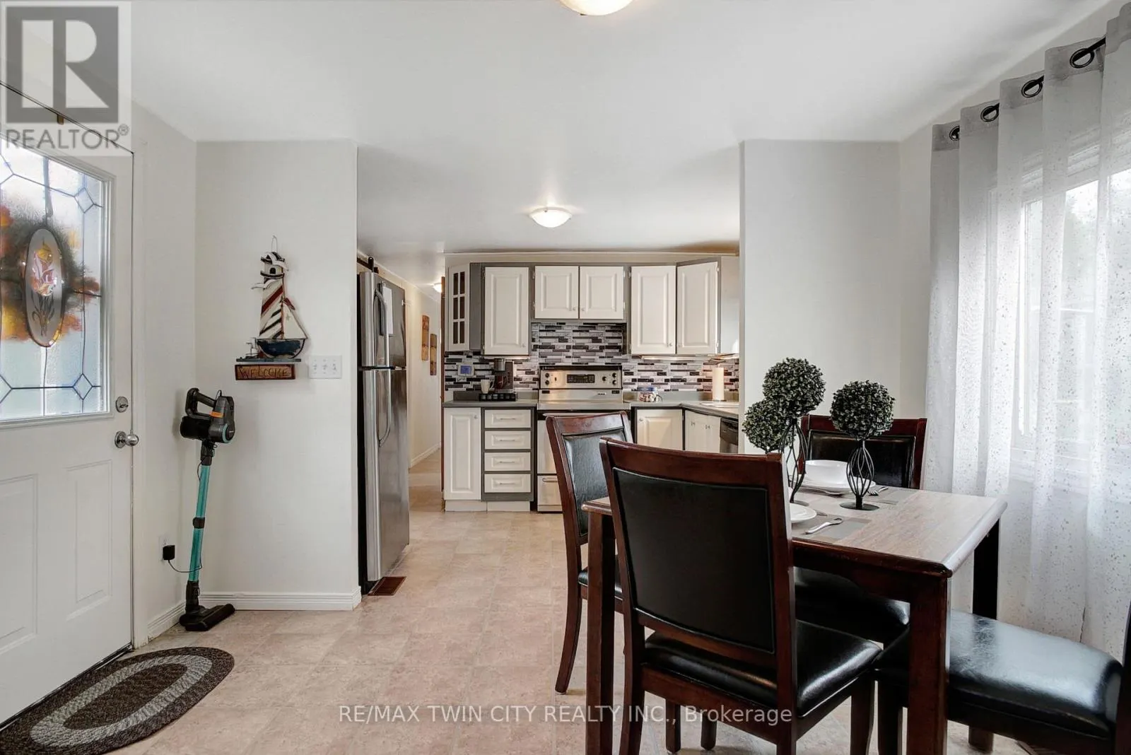 81 - 1294 8TH CONCESSION ROAD W