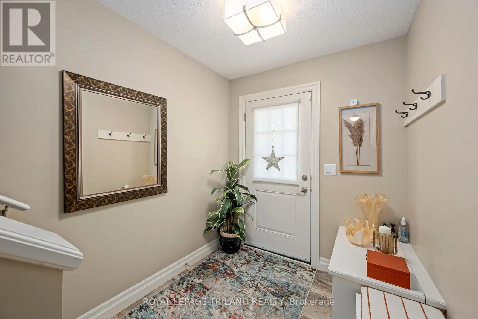 80 - 1850 BEAVERBROOK AVENUE, #80