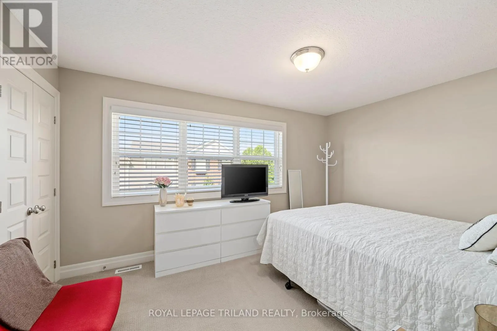 80 - 1850 BEAVERBROOK AVENUE, #80