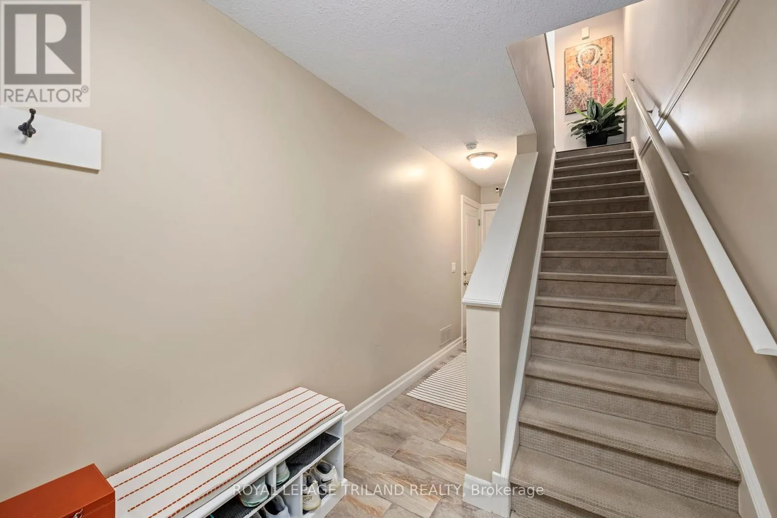 80 - 1850 BEAVERBROOK AVENUE, #80