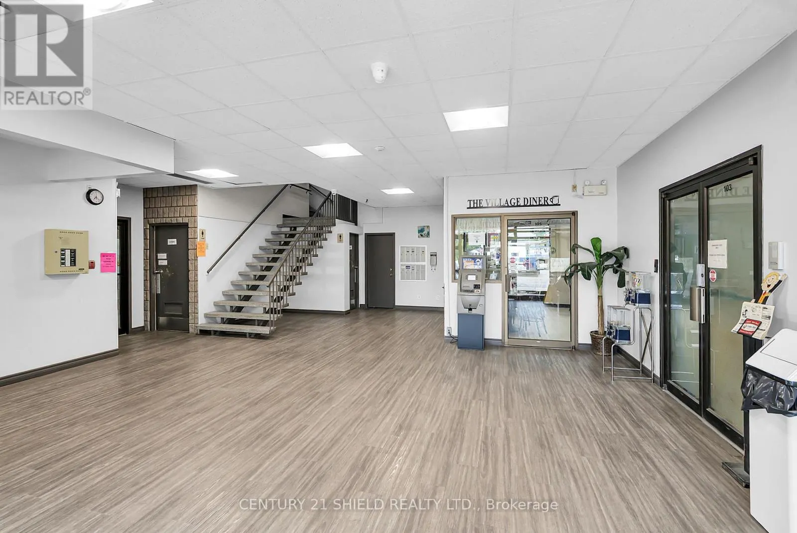 120 TOLLGATE STREET W