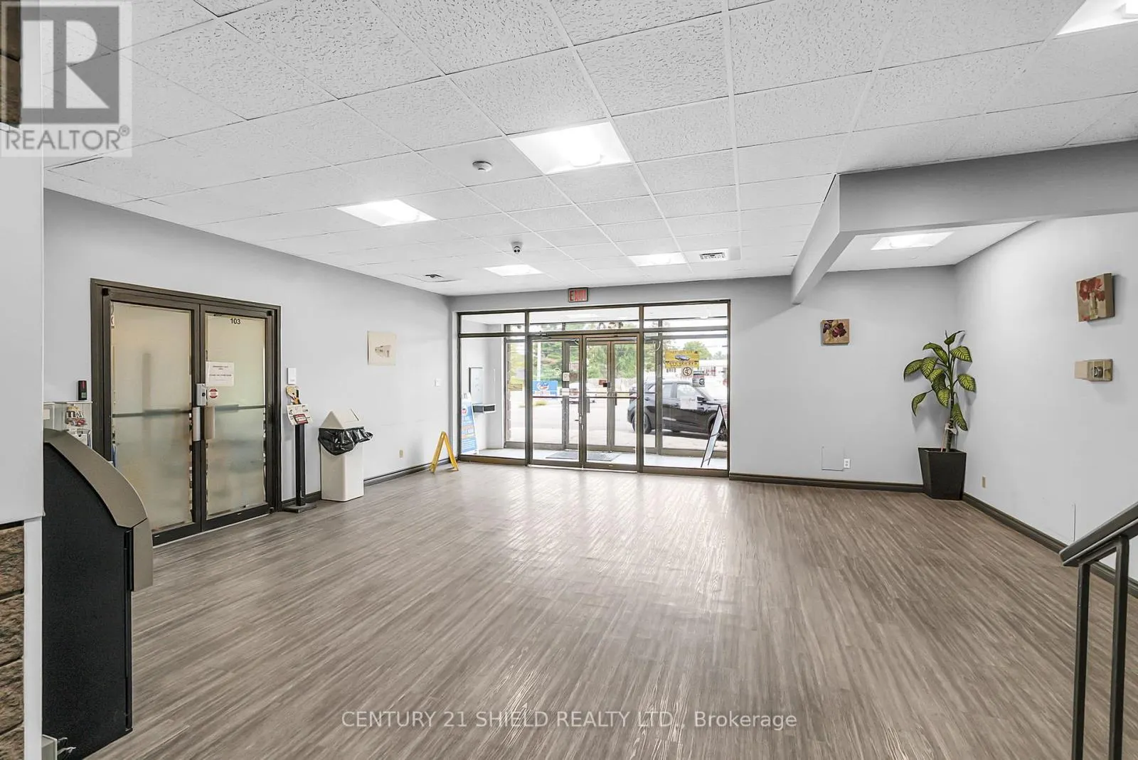 120 TOLLGATE STREET W
