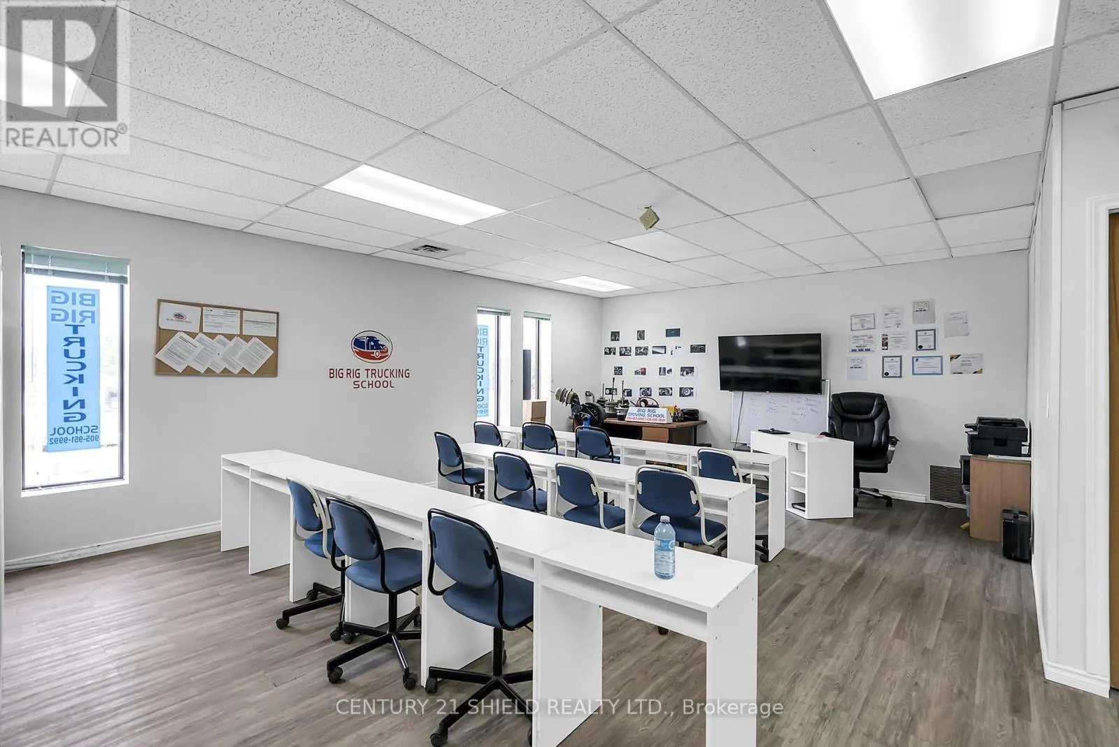 120 TOLLGATE STREET W