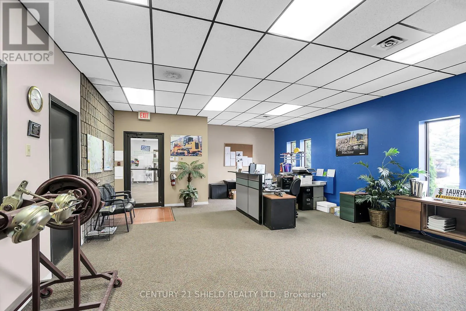 120 TOLLGATE STREET W