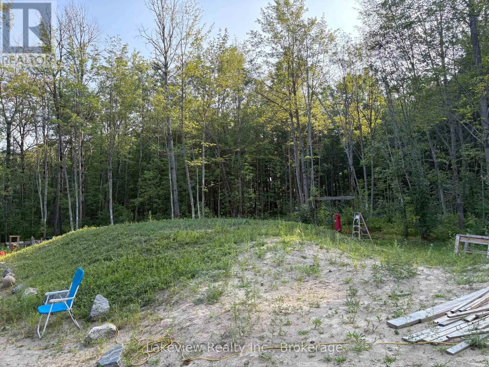 1078 SOUTH KAHSHE LAKE ROAD E