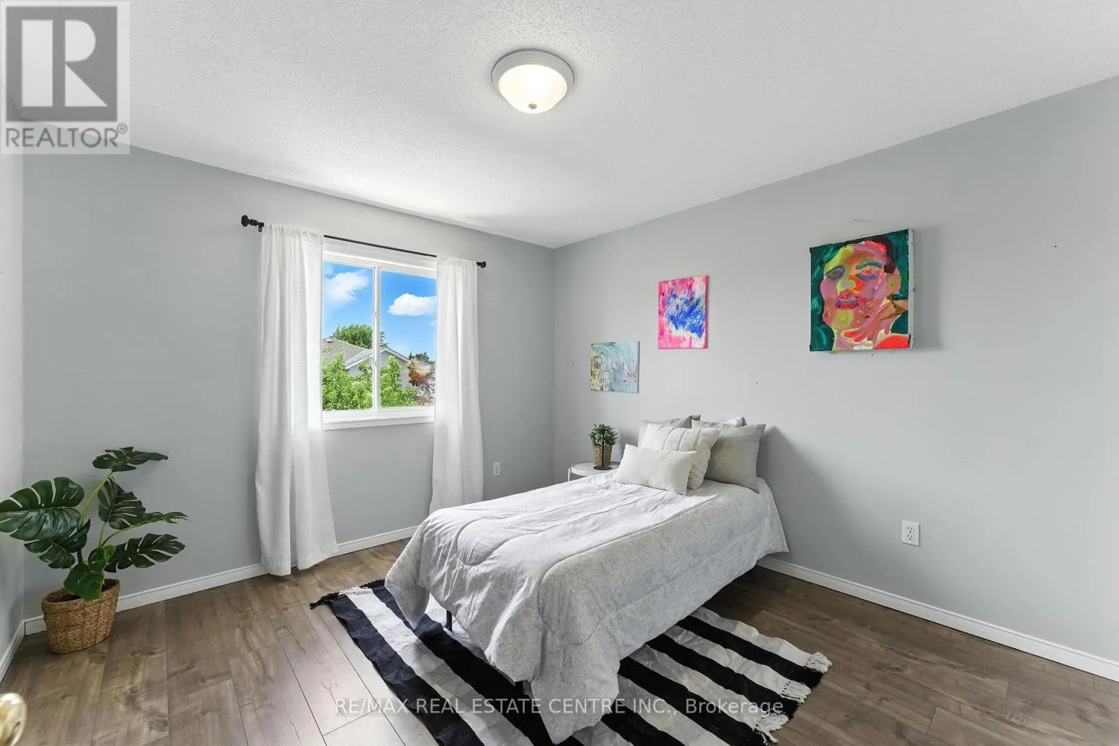 63 WAFFLER CRESCENT