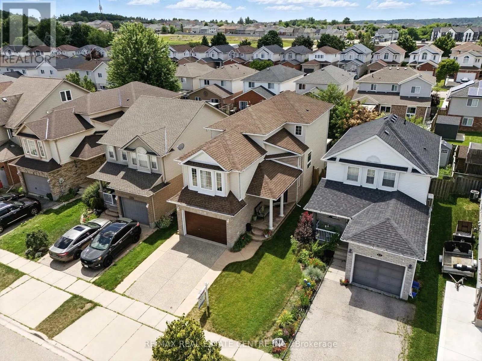 63 WAFFLER CRESCENT