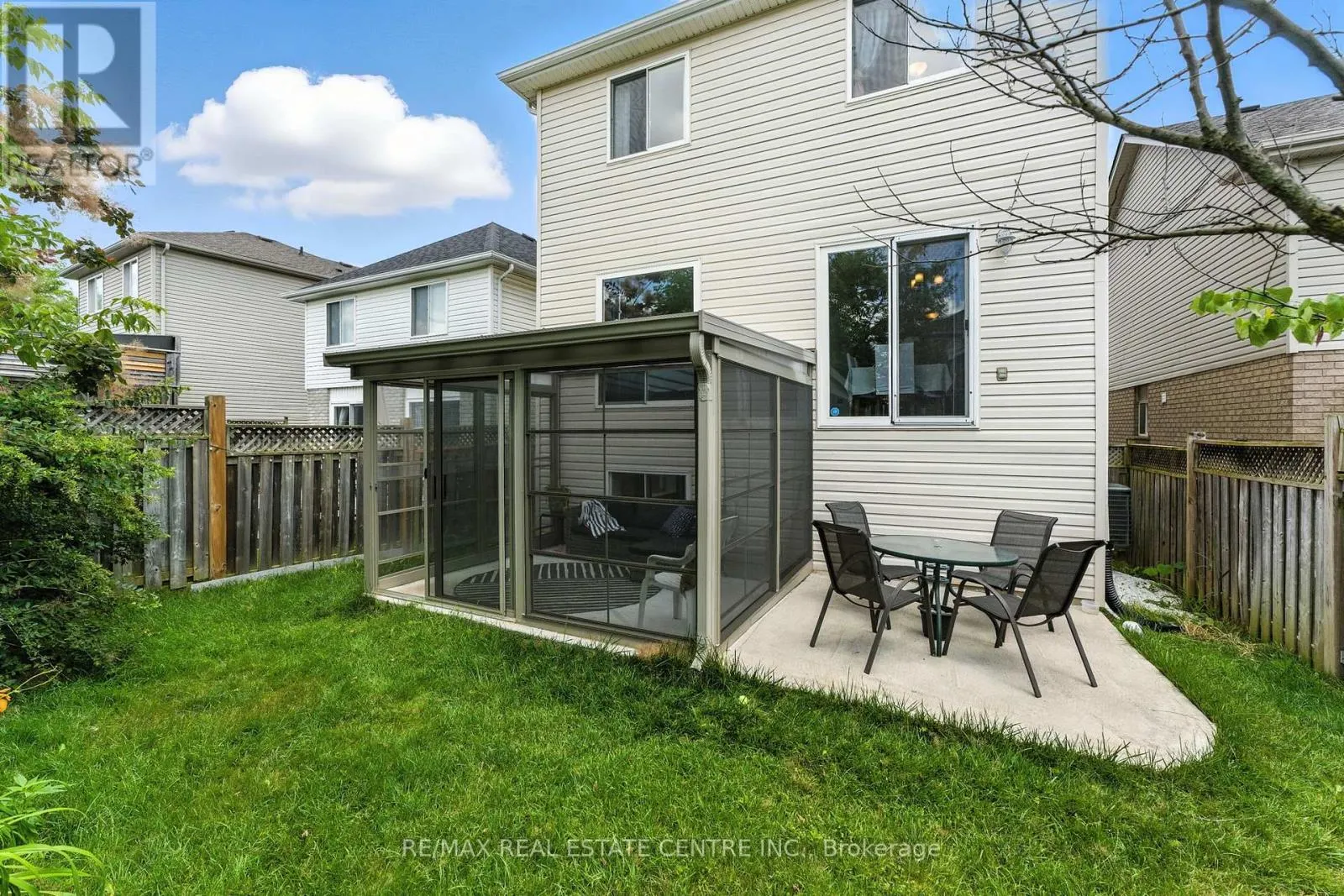 63 WAFFLER CRESCENT
