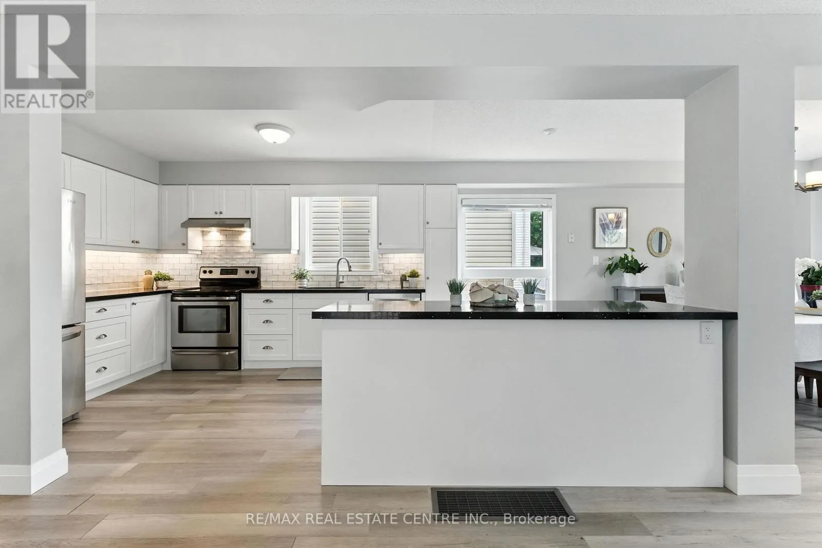 63 WAFFLER CRESCENT