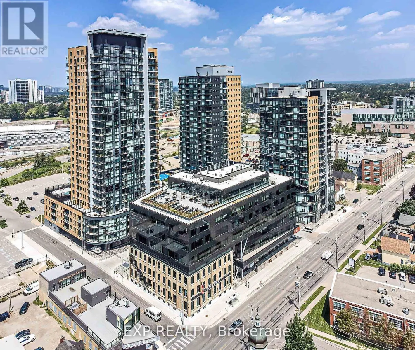 201 - 108 GARMENT STREET