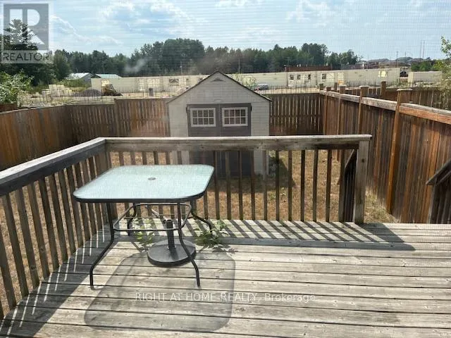 2097 SANDSTONE CRESCENT