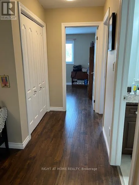 2097 SANDSTONE CRESCENT
