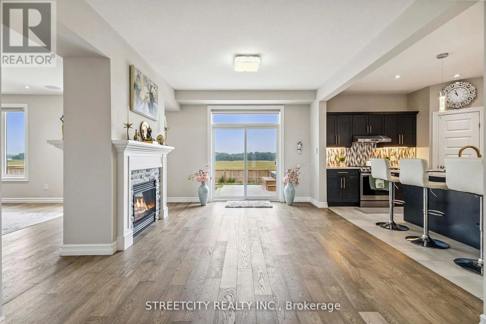 53 ARROWWOOD PATH