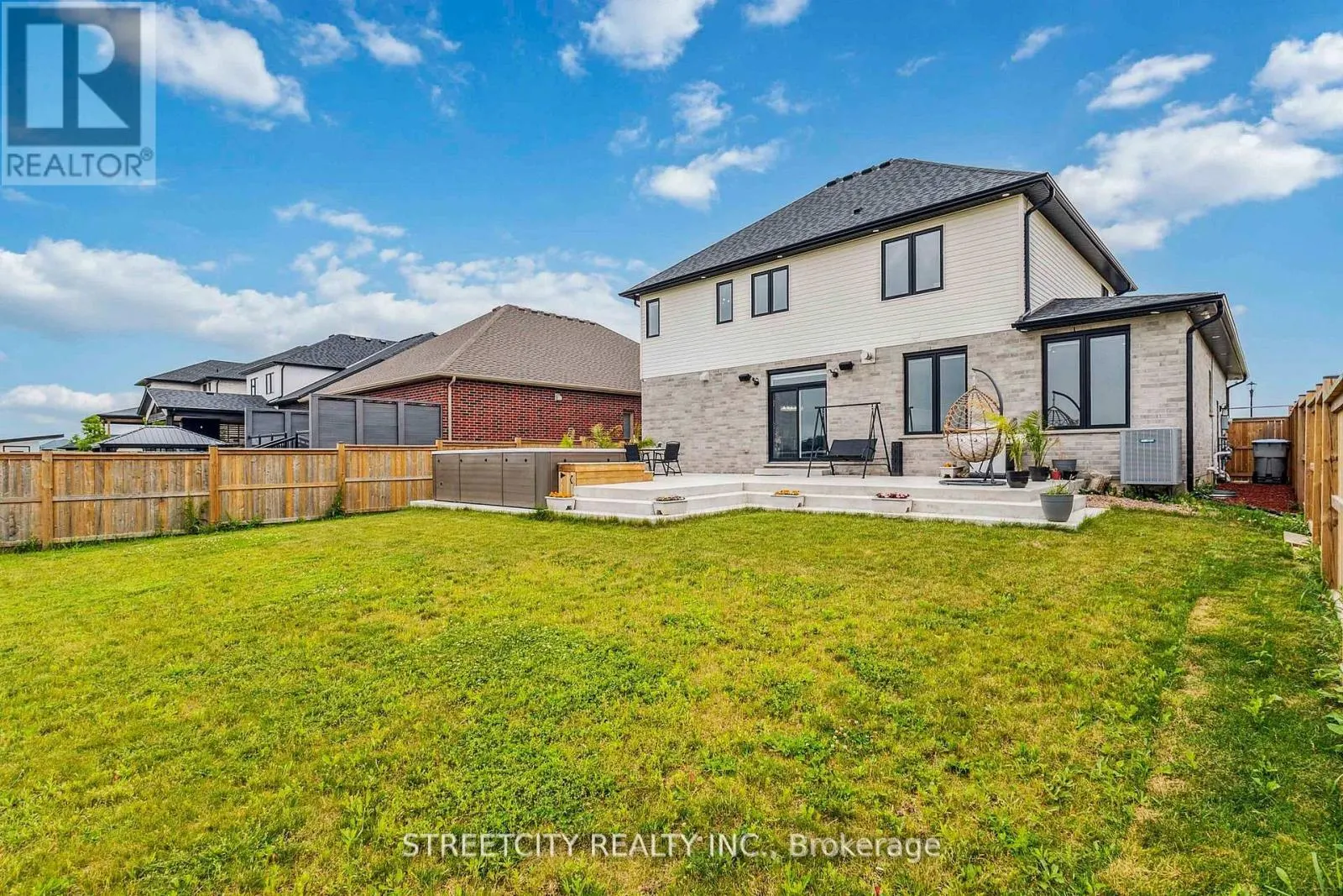 53 ARROWWOOD PATH