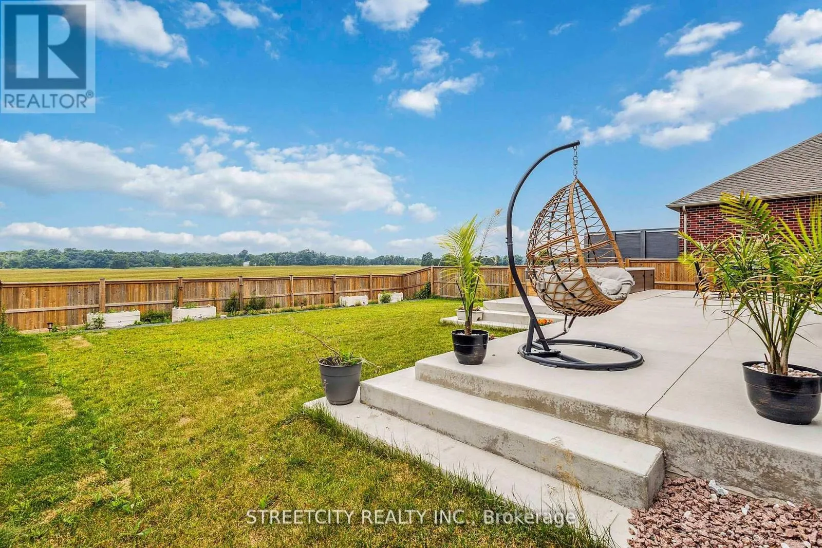 53 ARROWWOOD PATH