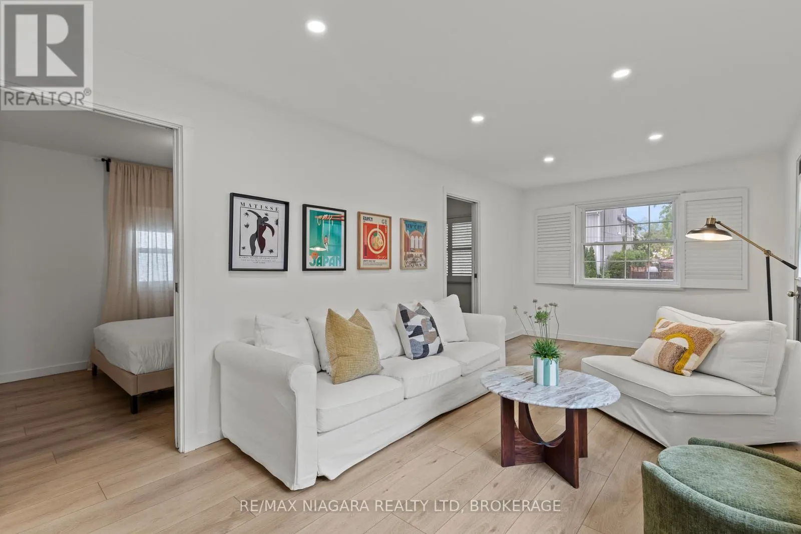 9 SHELLEY AVENUE