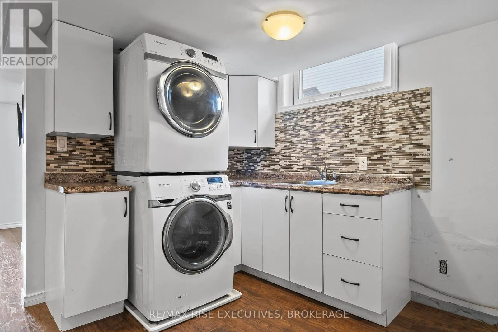508 GRANDTRUNK AVENUE