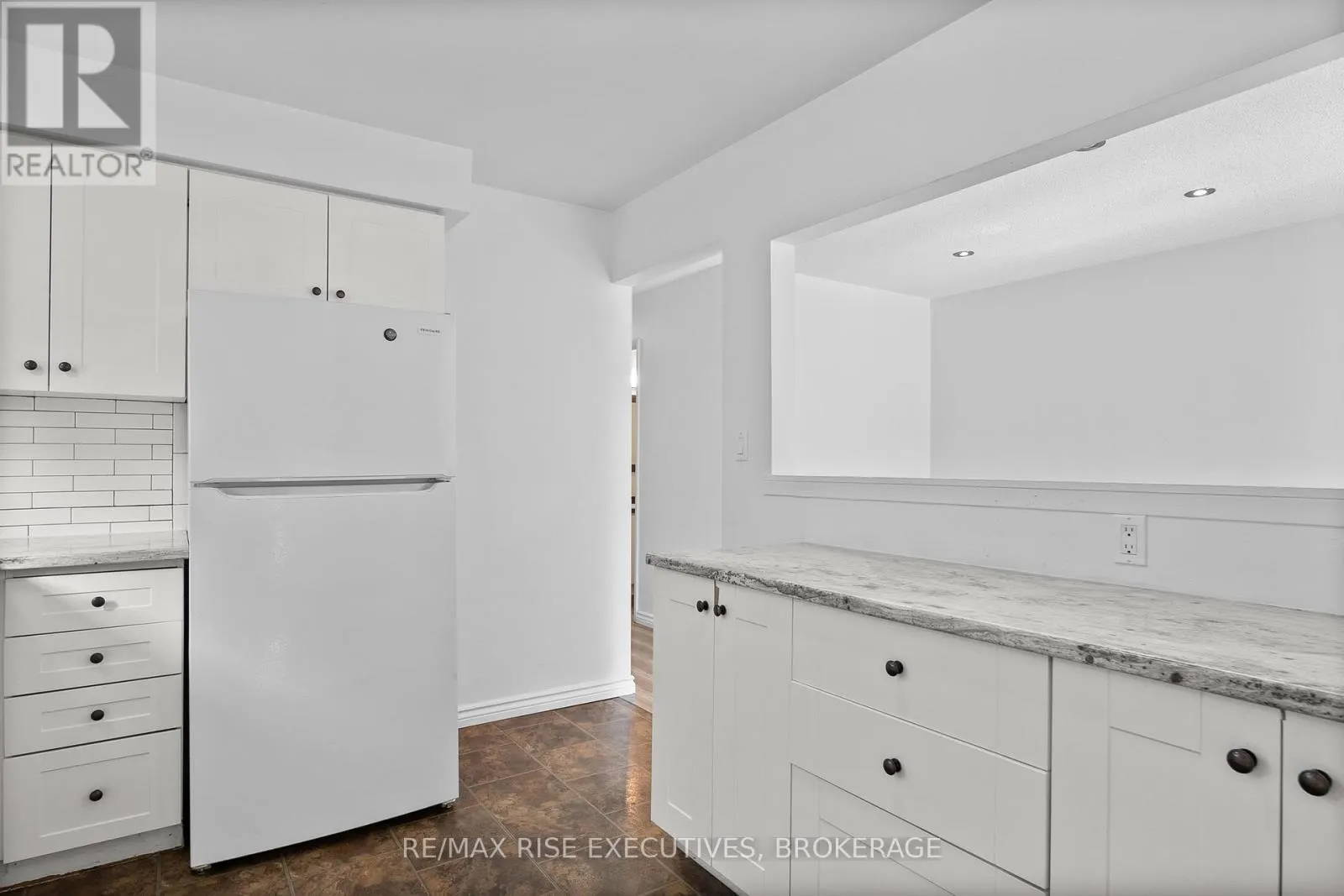 508 GRANDTRUNK AVENUE