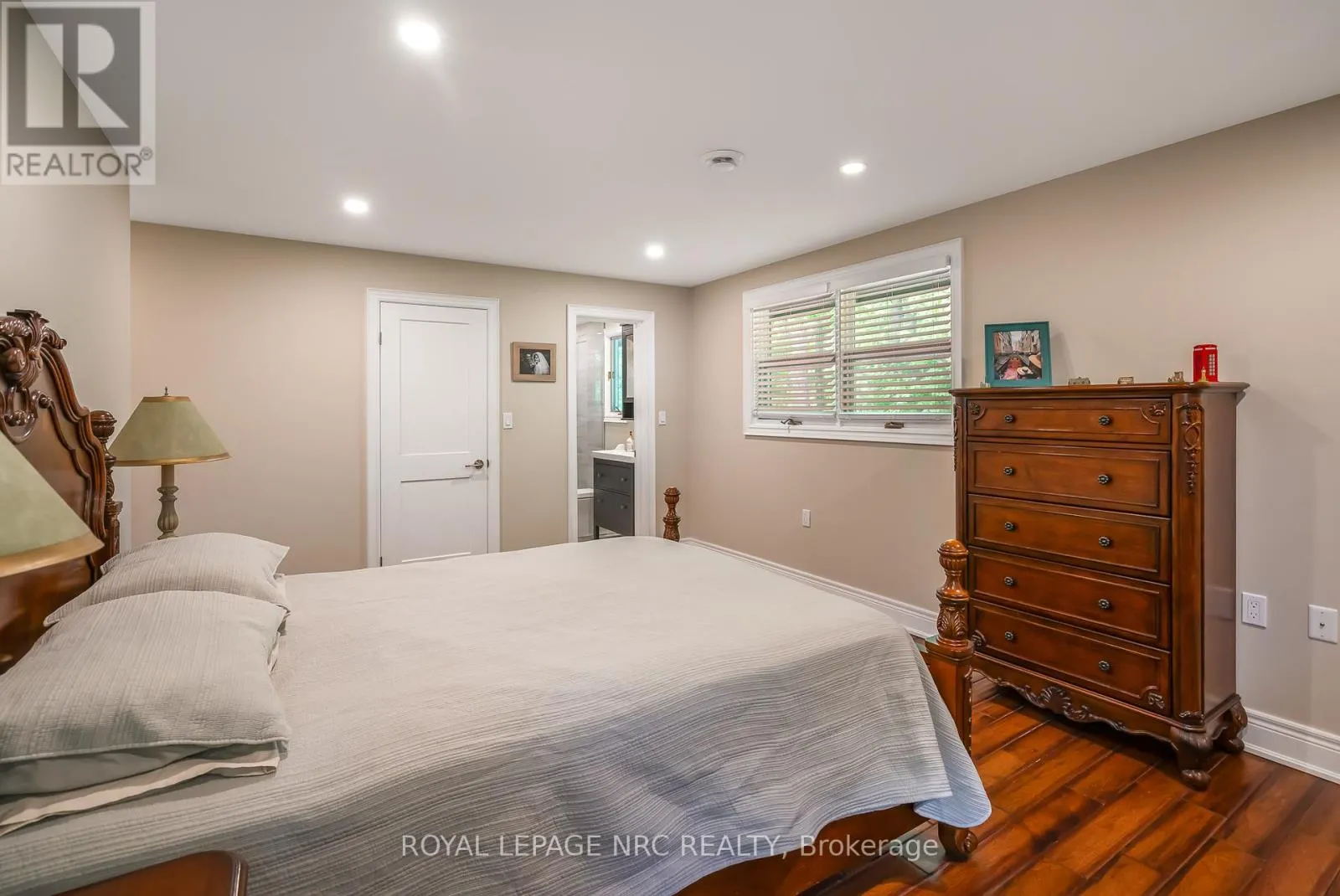 26 CHERRY AVENUE